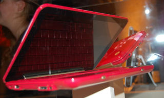 Illustration for article titled HP Vivienne Tam Special Edition Laptop Gets Fashionable Debut on NYC Catwalk